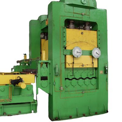 品質  Metal Sheet or Steel Coil Leveler with Steel Structure and 5000*3500*2500mm Size 工場