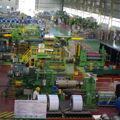品質  Metal Coil Uncoiling Feed Flying Shear Production Line With Video Outgoing Inspection 工場
