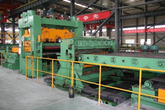 3-12mmx2000mmx35tonx40/20m/min 横切断ラインのための鋼コイルシェーリングマシン