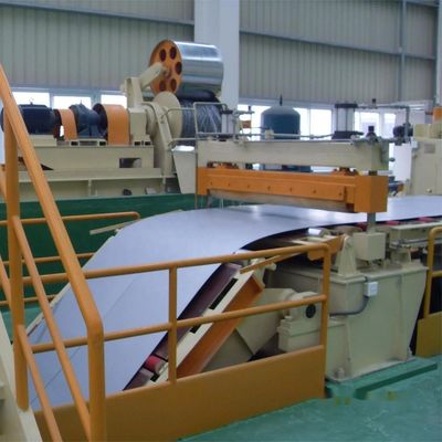 3-12mmx2000mmx35tonx40/20m/min 横切断ラインのための鋼コイルシェーリングマシン