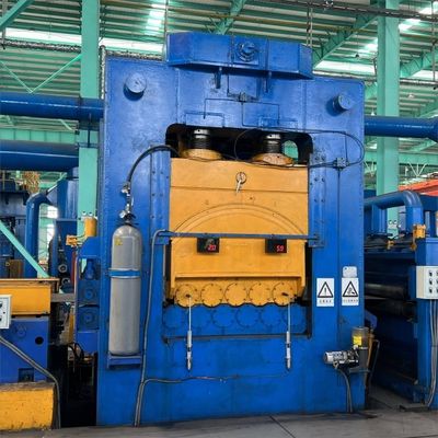 中核部品PLCと切断速度0~20m/minの鋼板切削機