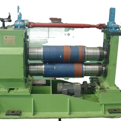 400KWの電源と0.252.3mmの厚さを持つ金属プレートコイル切断機