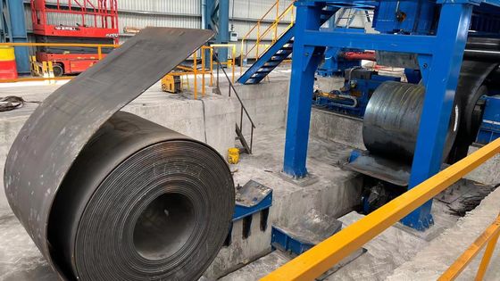 鋼のコイル作業と長さに切断ラインのための解巻機 サービス後 24 時間オンラインサービス