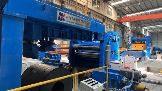 1000~3500mmの切れるプレートの長さを持つ金属コイル解巻平準化切削ライン