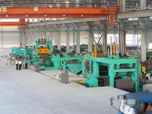 切断速度 0~30m/min のシート金属の解巻と水平化切削ライン
