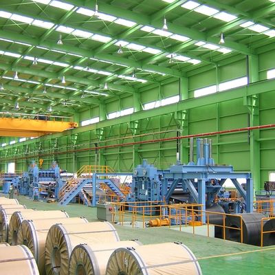 切断速度 0~60m/min の長さラインに切る機械 鉄コイル切断ライン