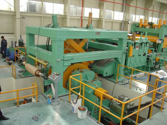 鋼のコイル作業と長さのラインへのカットのための15KGのアンコイラー